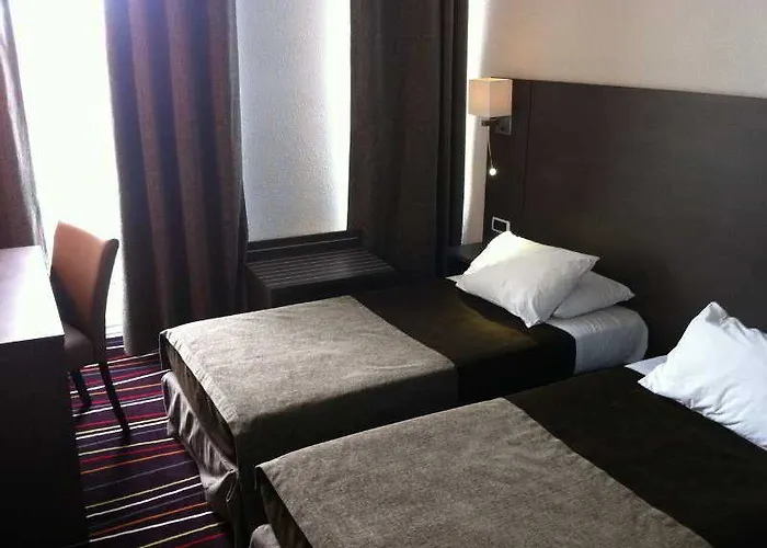 The Originals City, Astoria Vatican, מלון 3*