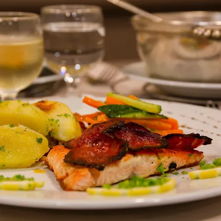 The Originals City, Astoria Vatican, 3* 卢德