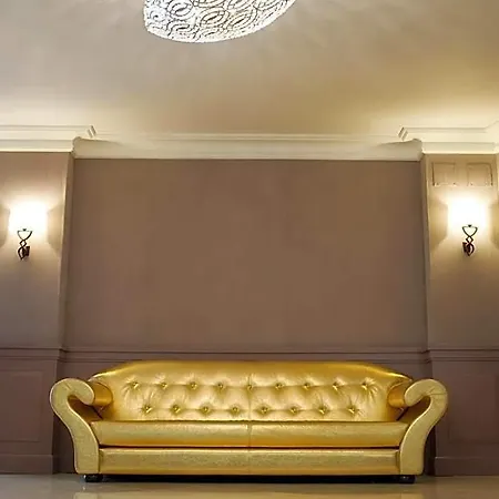 Отель The Originals City, Astoria Vatican, 3*