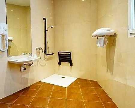 Hotel The Originals City, Astoria Vatican, Lourdes
