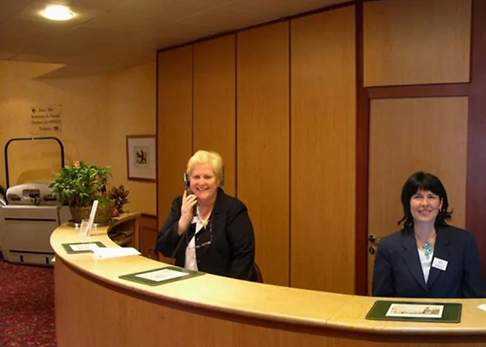 The Originals City, Astoria Vatican, לורדה