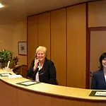 The Originals City, Astoria Vatican, Lourdes