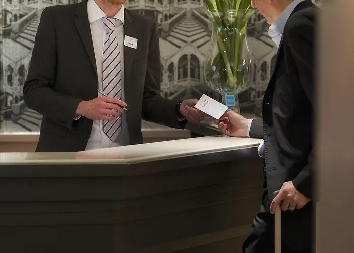 Hotell The Originals City, Astoria Vatican,