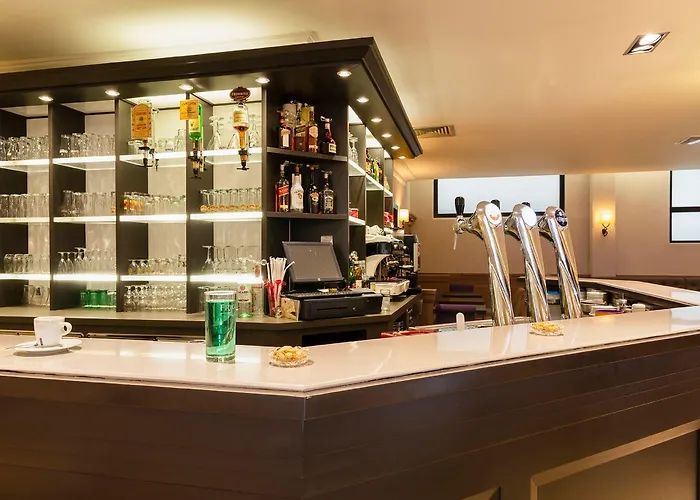 The Originals City, Astoria Vatican, Hotell Lourdes