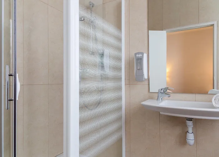 The Originals City, Astoria Vatican, Hotell