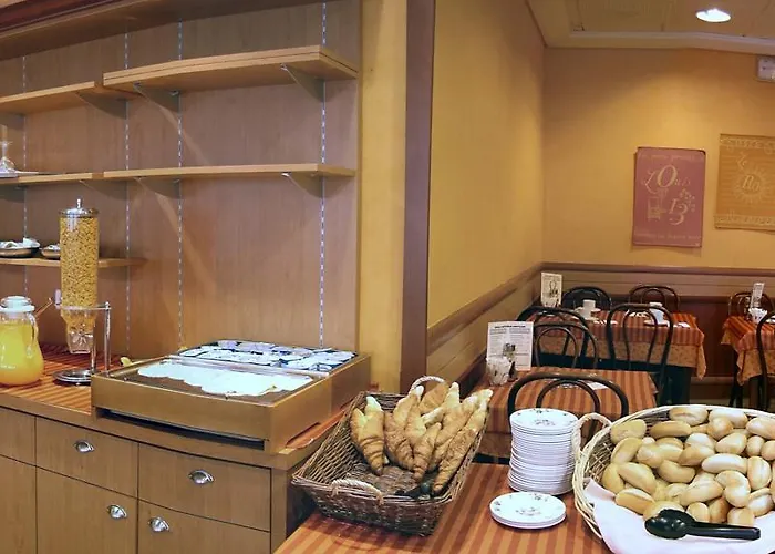 The Originals City, Astoria Vatican, Hotell 3*